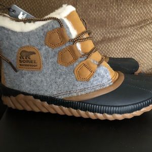 Sorel Waterproof Wool Rain boots